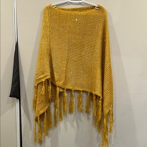 Chic Gold Knit Fringe Poncho